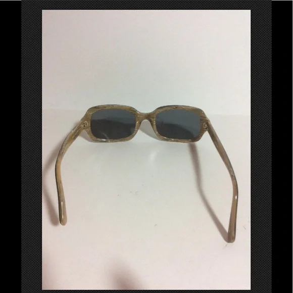 Fendi FS200 Black Horn Rectangular Sunglasses EUC Fendi Men main image 4